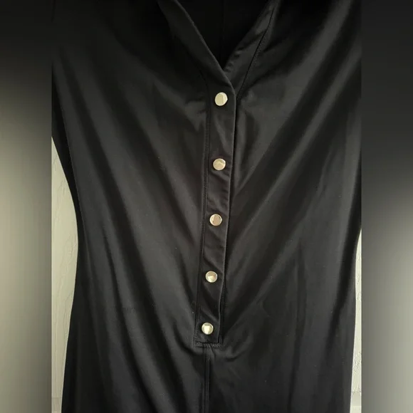 POLO BODYCON ROMPER BLACK SIZE SMALL SHORTS AND SHORT SLEEVE WITH BUTTONS - Picture 6 of 10